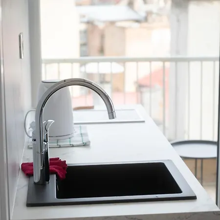 Lux Sara - Location & Stunning View Apartamento *