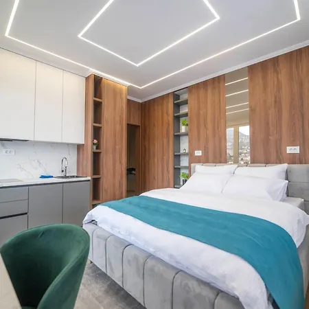 Lux Sara - Location & Stunning View *